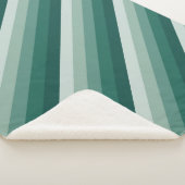 diagonale ombre-strepen in groene tinten sherpa deken (3/4)