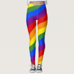 Diagonale Rainbow Stripes LGBT Pride Leggings<br><div class="desc">Vier je LGBT-trots met diagonale regenboogkleurige strepen. Rode,  oranje,  gele,  groene,  blauwe en violette lijnen omhoog van links naar rechts. Om het coole geometrische LGBTQ Pride Rainbow Stripes patroon op andere items te zien,  klik je op het "Rocklawn Arts" collectie.</div>