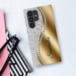 Diamant nep-bling gouden metalen gepersonaliseerde samsung galaxy hoesje<br><div class="desc">Alle glitters of diamanten in het ontwerp zijn foto's en gesimuleerd.</div>