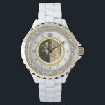 Diamant trouwring met foto op wit Horloge<br><div class="desc">Dit elegante aangepaste horloge heeft een diamanten trouwring look. De gouden band vormt een cirkel met zilveren kloknummers aan de buitenkant, de "12" vervangen door het afbeelding van een diamant. Het valt allemaal op op een witte achtergrond (zie kleurvariaties onder "Bruiloften" in onze winkel), die een ruimte in het midden...</div>