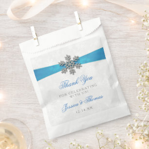 Diamante Snowflake & Blue Ribbon Winter Wedding Bedankzakje