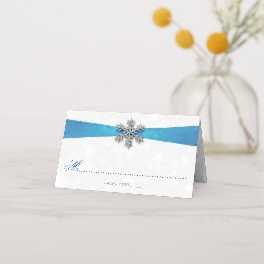 Diamante Snowflake & Blue Ribbon Winter Wedding Plaatskaartje (Voorkant)