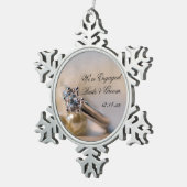 Diamanten ring en parels Verloving Tin Sneeuwvlok Ornament (Rechts)