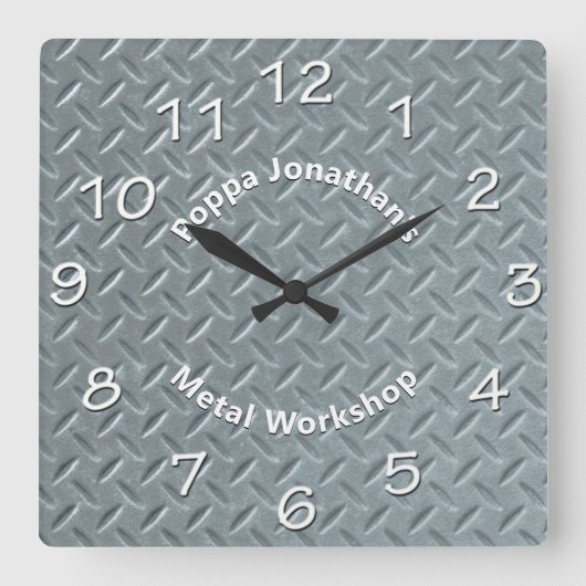 Diamond Bord Rustic Faux Metal Lug Pattern Vierkante Klok (Voorkant)
