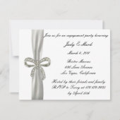 Diamond Bow Verlovingsfeestuitnodiging Kaart (Voorkant)