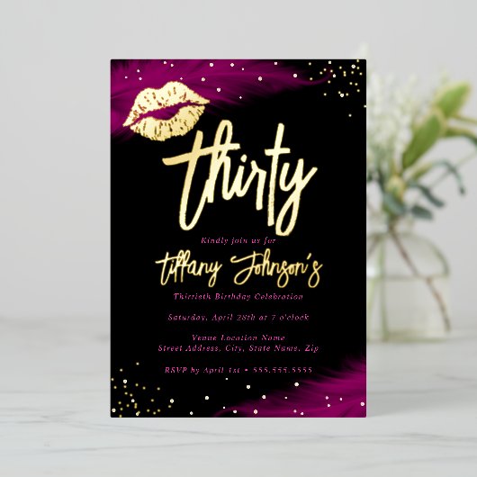 Diamond Heet Roze Goud Kus 30e Verjaardag Folie Uitnodiging (Staand Voorkant)