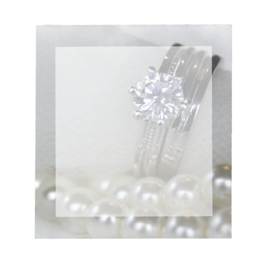Diamond Rings en White Pearls Wedding Notitieblok (Voorkant)
