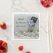 Diamond Rings en White Pearls Wedding Servetten (Insitu)