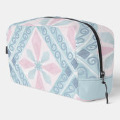 diamond shaped blue pattern toilettasje (Rechterhoek)