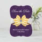 Diamond Yellow Ribbon met Paars Damascus Pattern Save The Date (Staand voorkant)