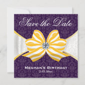 Diamond Yellow Ribbon met Paars Damascus Pattern Save The Date (Voorkant)