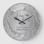 Diamonds en Silver Damask Birthday Grote Klok (Voorkant)