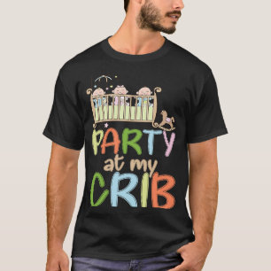 Diaper Boy Girl Party in My Wieg Wet Messy Little T-shirt