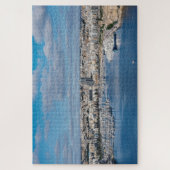 Diavoorhaven met moderne gebouwen en boten legpuzzel (Verticaal)