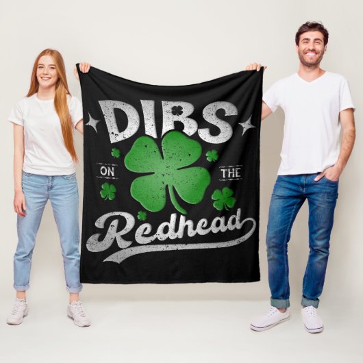 Dibs op de roodharige St Patrick's Day Fleece Deken (In situ)