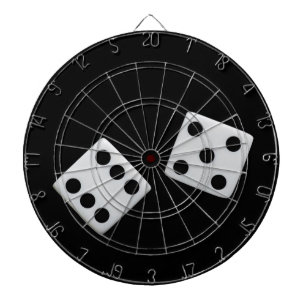 Dice on Black Dart Board Dartbord
