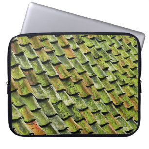 Dichte foto van het groene dakje laptop sleeve