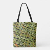 Dichte foto van het groene dakje tote bag (Achterkant)