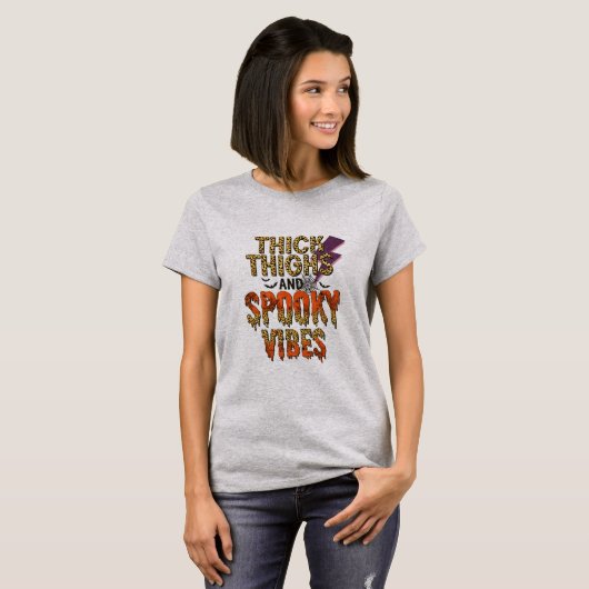 Dick Thighs en Spooky Vibes Halloween T-shirt (Voorkant volledig)