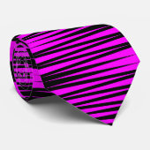 Dick to Thin Stripes Stropdas Fuchsia on Black (Opgerold)