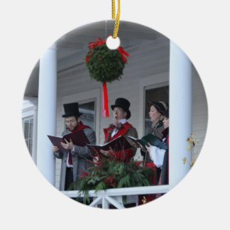 Dickensian Carolers Keramisch Ornament