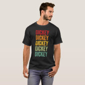 Dickey County North Dakota Rainbow Text Design T-shirt (Voorkant volledig)