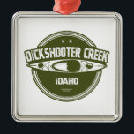 Dickschutter Creek Idaho Kayaking Metalen Ornament<br><div class="desc">Dickshot Creek begint ten westen van Dickshot, Idaho, en stroomt naar het zuiden. Hij snijdt een smalle, diepe kloof door het voortschrijdende plateau landschap tot het zich bij Deep Creek aansluit. De wateren van Dickschutter stromen tegen het einde van de lente naar het begin van de zomer, waarbij alleen geïsoleerde...</div>