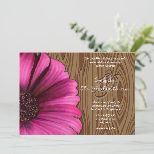 Die Cut Fuchsia Gerber Daisy Wood Grain Wedding Kaart (Staand voorkant)