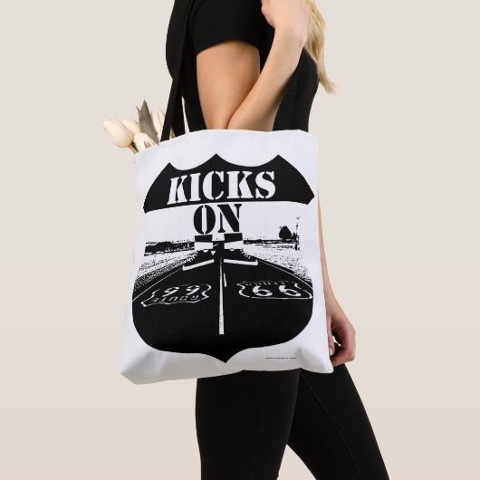 Die kicks op 66 tote bag (Dichtbij)