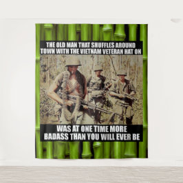 DIE OUDE VIETNAM-VETERAN WANDKLEED