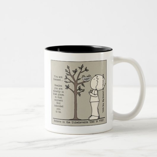 die plaats tweekleurige koffiemok (Rechts)