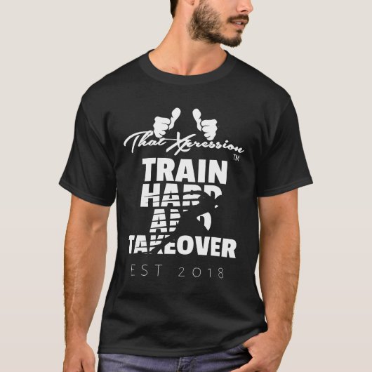 Die uitdrukking traint hard en overname runner wer t-shirt (Voorkant)