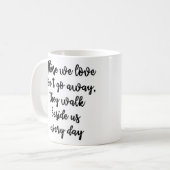 Die waar we van houden gaan geen Mok weg (Voorkant links)