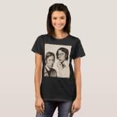 Die zwarte Sleutel-Realisme-Kooltekening T-shirt (Voorkant volledig)