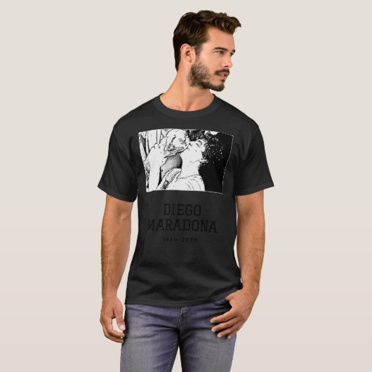 Diego Maradona 1690-2020 Essential T-Shirt (Voorkant volledig)