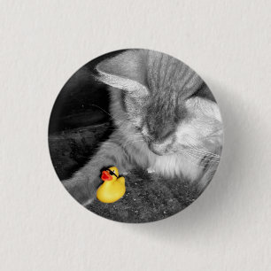 'Dien de kat niet aan' Rubber Duck Button (klein)