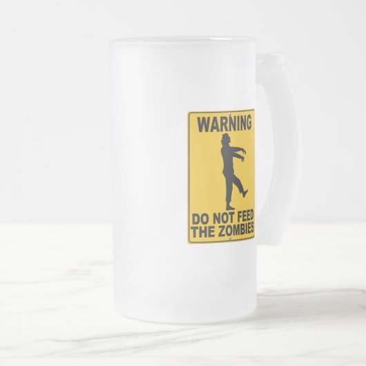 Dien de Zombiës niet aan Matglas Bierpul (Voorkant rechts)