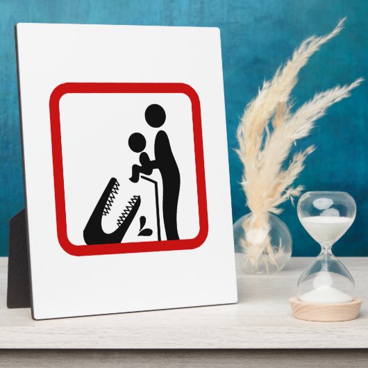 Dien geen Baby aan de Krokodildierentuin. Fotoplaat (Zijkant)