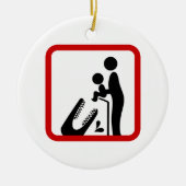 Dien geen Baby aan de Krokodildierentuin. Keramisch Ornament (Voorkant)