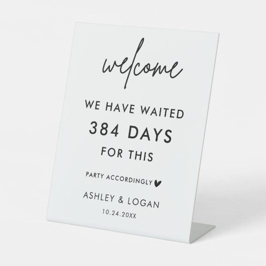 Dienovereenkomstige ontvangst van uitgestelde wedd reclamebord met voetstuk (Voorkant)