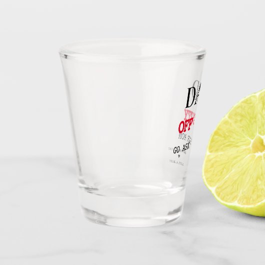 dienstloos | Grappig Vaderdag cadeau Shot Glas (Links)