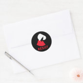dienstmaagd verzet zich tegen feministisch protest ronde sticker (Envelop)