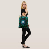 Diep aquablauwe bloem boodschappentas tote bag (Op model)