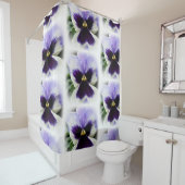 diep paars op witte paniek douchegordijn (In situ)