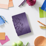 Diep-Paarse vlakke kant op Paarse metalen textuur iPad Mini Cover<br><div class="desc">Elegant paarse metalen textuur en depp paarse  bloemkant</div>
