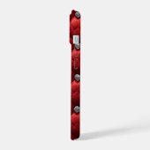 Diep Rode Gestikte Rijke Dimensionale Details iPhone 15 Case (Linkerkant)
