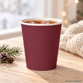 Diep rood met herfststemming papieren bekers