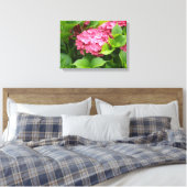 Diep Roze Hortensia Bloei Canvas Afdruk (Insitu (Slaapkamer))