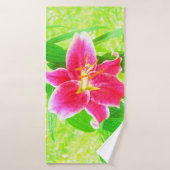 Diep Roze Stargazer Lily op Lime Green Badhanddoek (Badhanddoek)