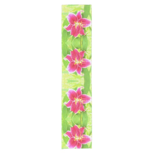  Diep Roze Stargazer Lily op Lime Green Korte Tafelloper (Voorkant)